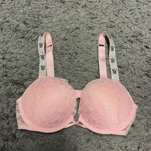 Victoria Secret Bombshell Bra